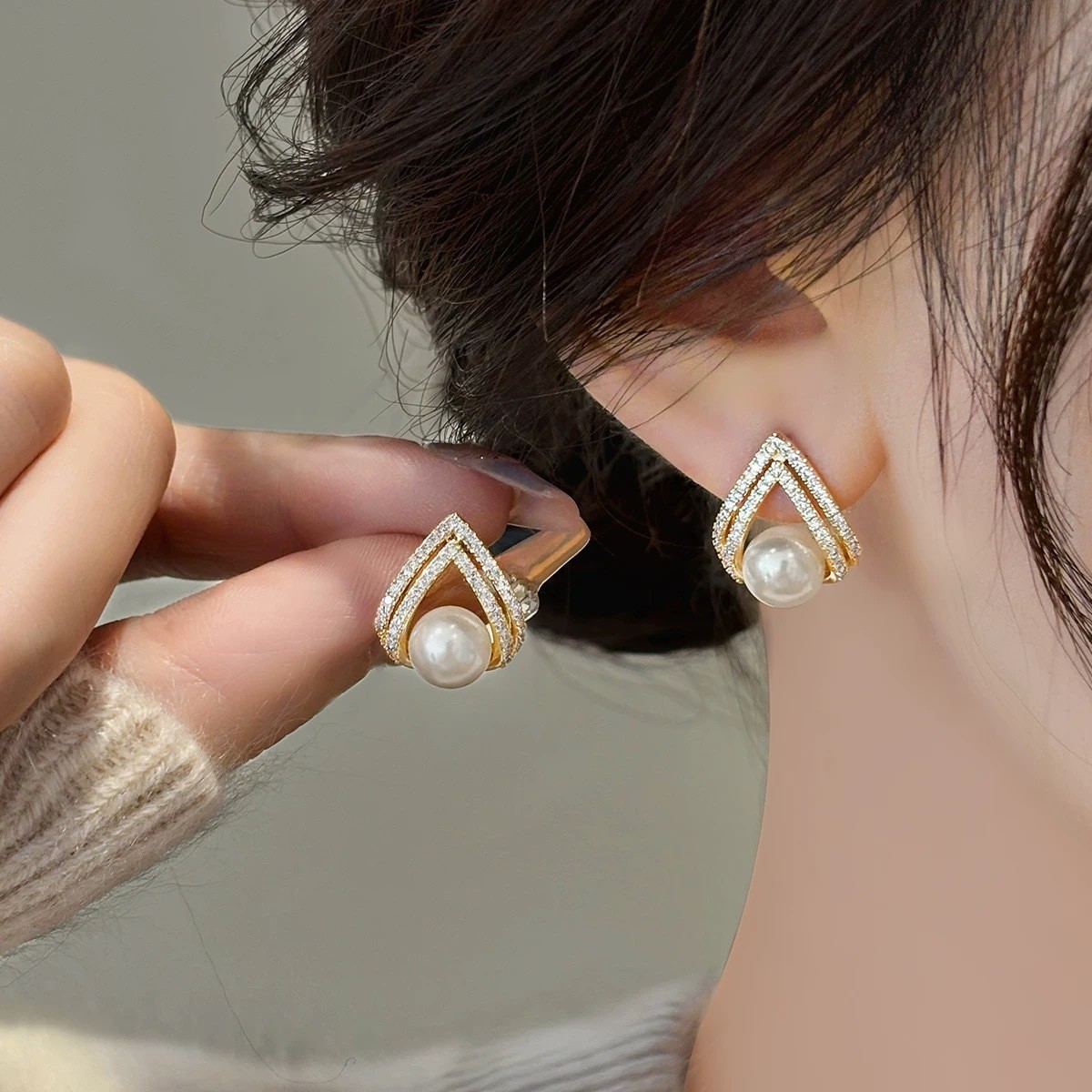 Серьги-гвоздики из серебра 925 – обзор и цена Pearl Stud Earrings
